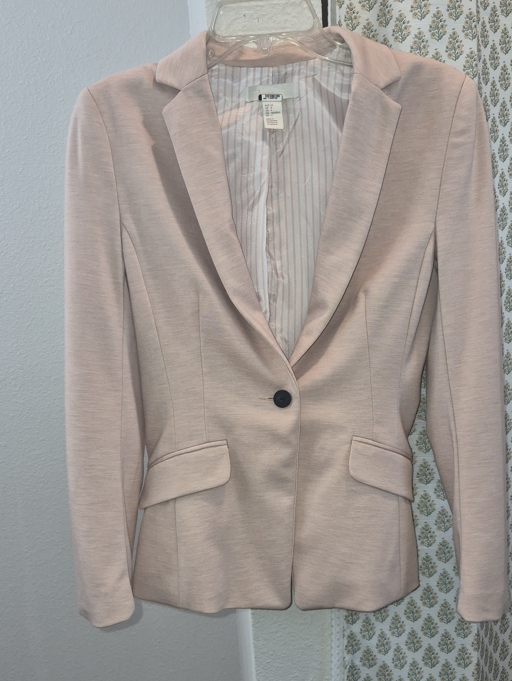 H&M Light Pink Single-Button Tailored Blazer